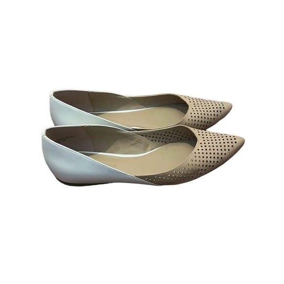 Audrey Brooke Pointed Toe Shoes Size 9 - Picture 3 of 6